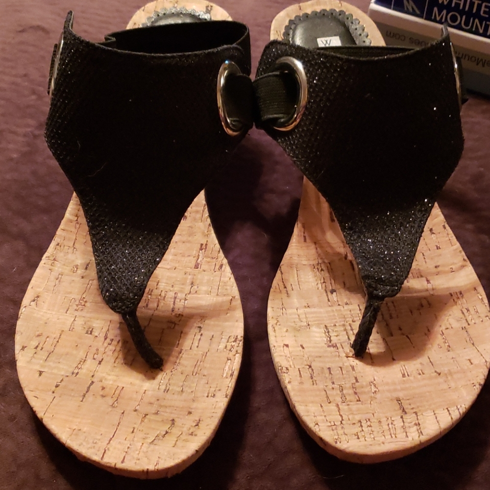 Black & cork White Mountain sandals - 7 1/2